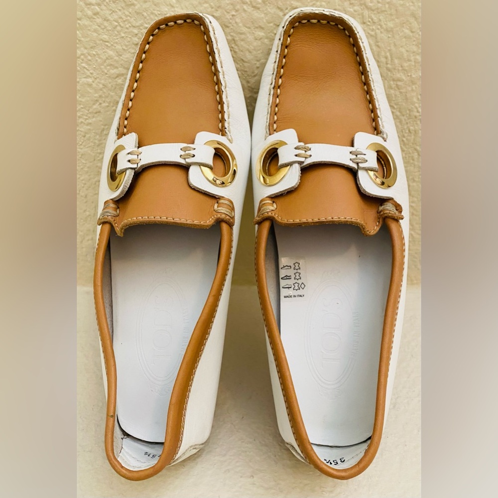 Tod's Tan and White Loafers with Horsebit Detail